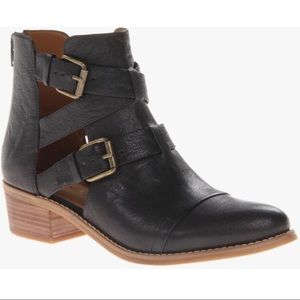 Nine West Black Waterloo Western Leather Booties